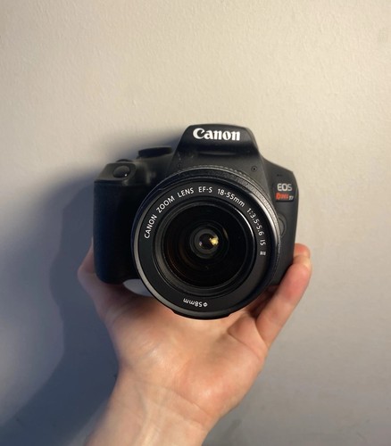 Canon eos rebel camera kit - t7,